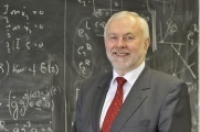 /system/images/000/000/149/tn_MartinGroetschel081204-2_default.jpg