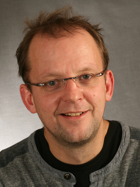 /system/images/000/000/266/Mogens_Fosgerau_001_default.jpg